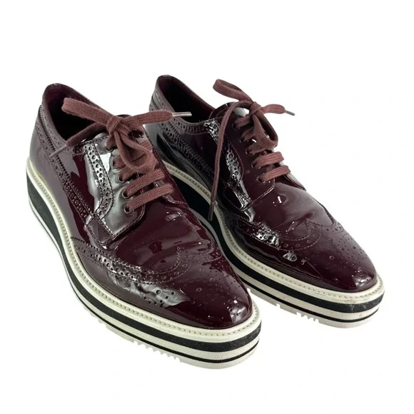 PRADA Brogues Burgundy Patent Leather Women Wingtip Platform Loafers 39 - 9US